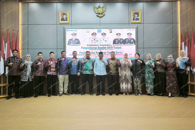 Bupati Anwar Sadat Gelar Penyambutan Dandim 0419/Tanjab dan Pisah Sambut Kapolres Tanjab Barat