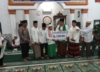 Gelar Safari Ramadan di Masjid Al Muta’alimin  Pemkab Tanjab Barat Imbau sinergitas Kebersamaan