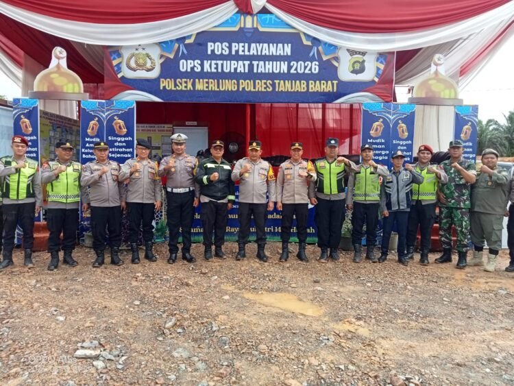 Kapolres Tanjab Barat Bersama Jajaran tinjau Pos pelayanan OPS Ketupat di Polsek Merlung