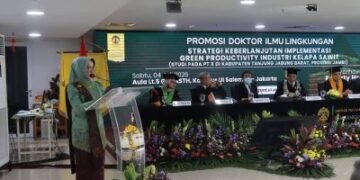 BUPATI ANWAR SADAT HADIRI PROMOSI DOKTOR DI UI HASIL RISET SAWIT TANJAB BARAT JADI ACUAN