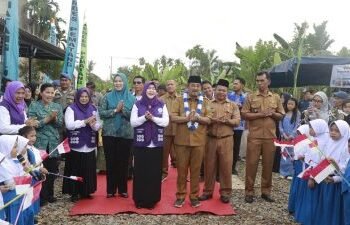 BUPATI ANWAR SADAT LUNCURKAN POSYANDU 6 SPM PERCONTOHAN LAYANI DASAR TERPADU