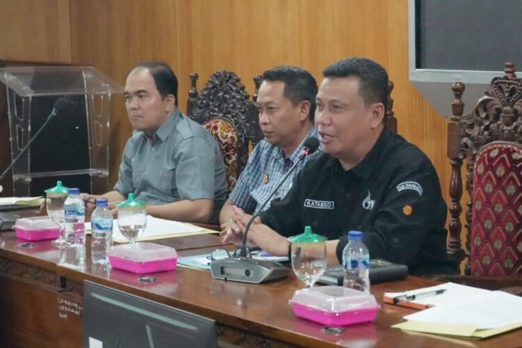 Wabup Katamso Pimpin Selesaikan Lahan Bukit Bakar